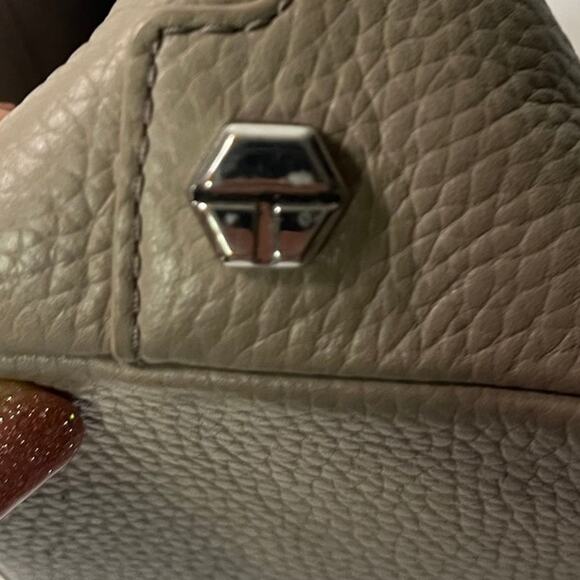 Tory Burch Thea Messenger Cross Body Bag French Gray Pebbled Leather w/Tassels - Picture 6 of 8